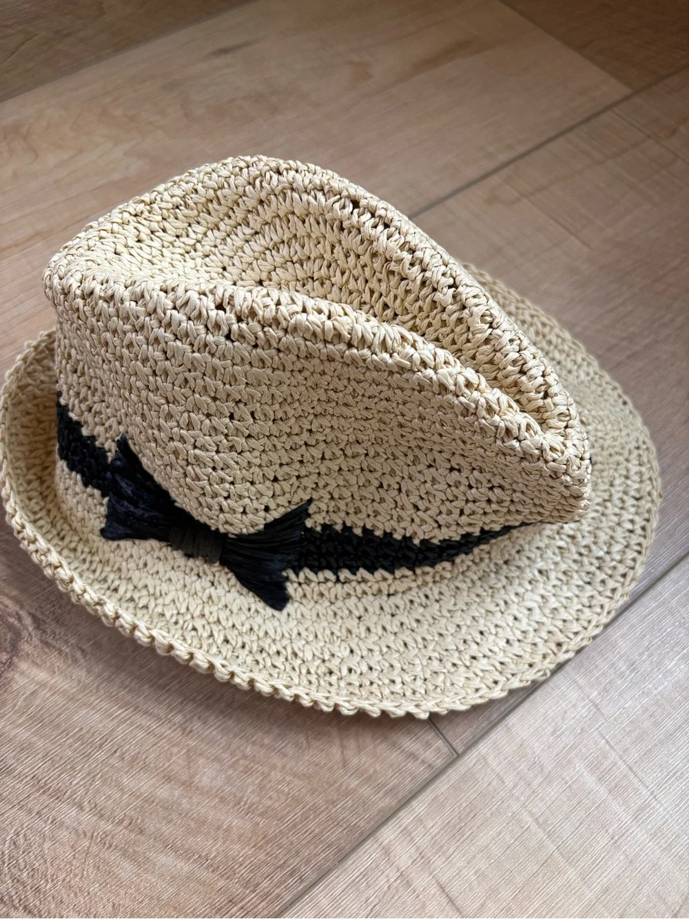kate spade Packable Natural Straw Fedora with Black Band. OS